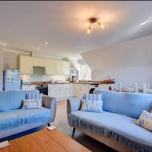 Harbour View - Apartment Whitby